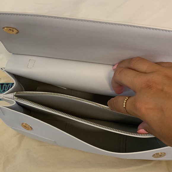 Tory Burch Flat White Crossbody Bag - Picture 5 of 7